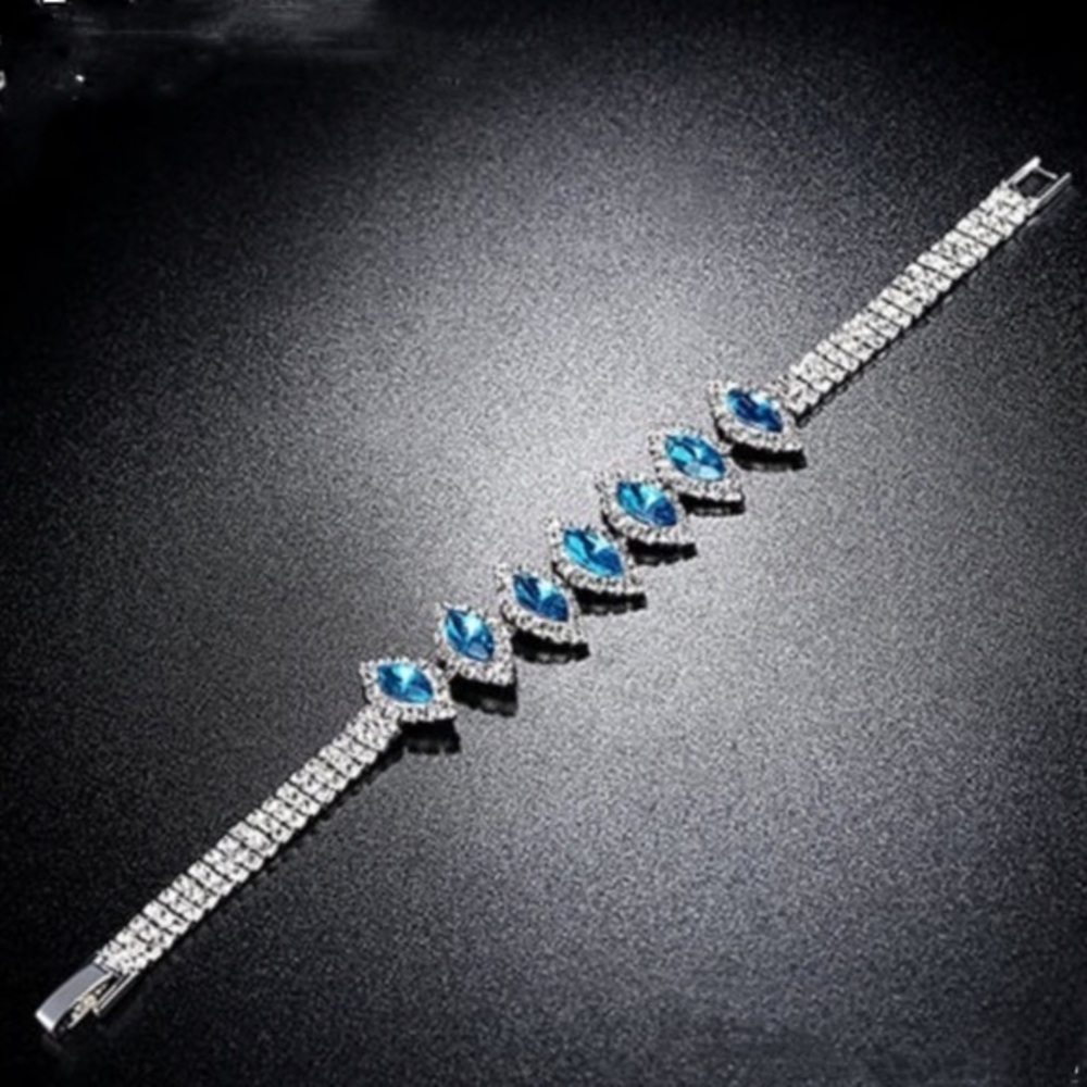 Light Blue Silver Turquoise Oval CZ Bracelet- NEW - Picture 4 of 4